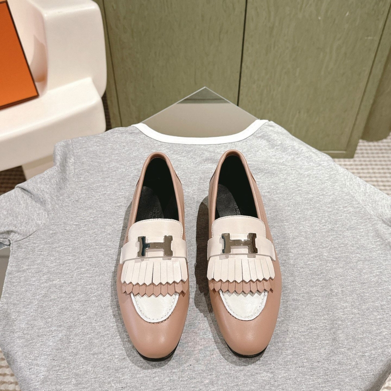 H**mes leather shoes